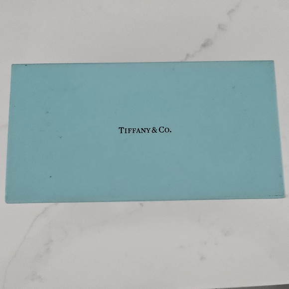 Tiffany & Co. Blue Box - Picture 1 of 8